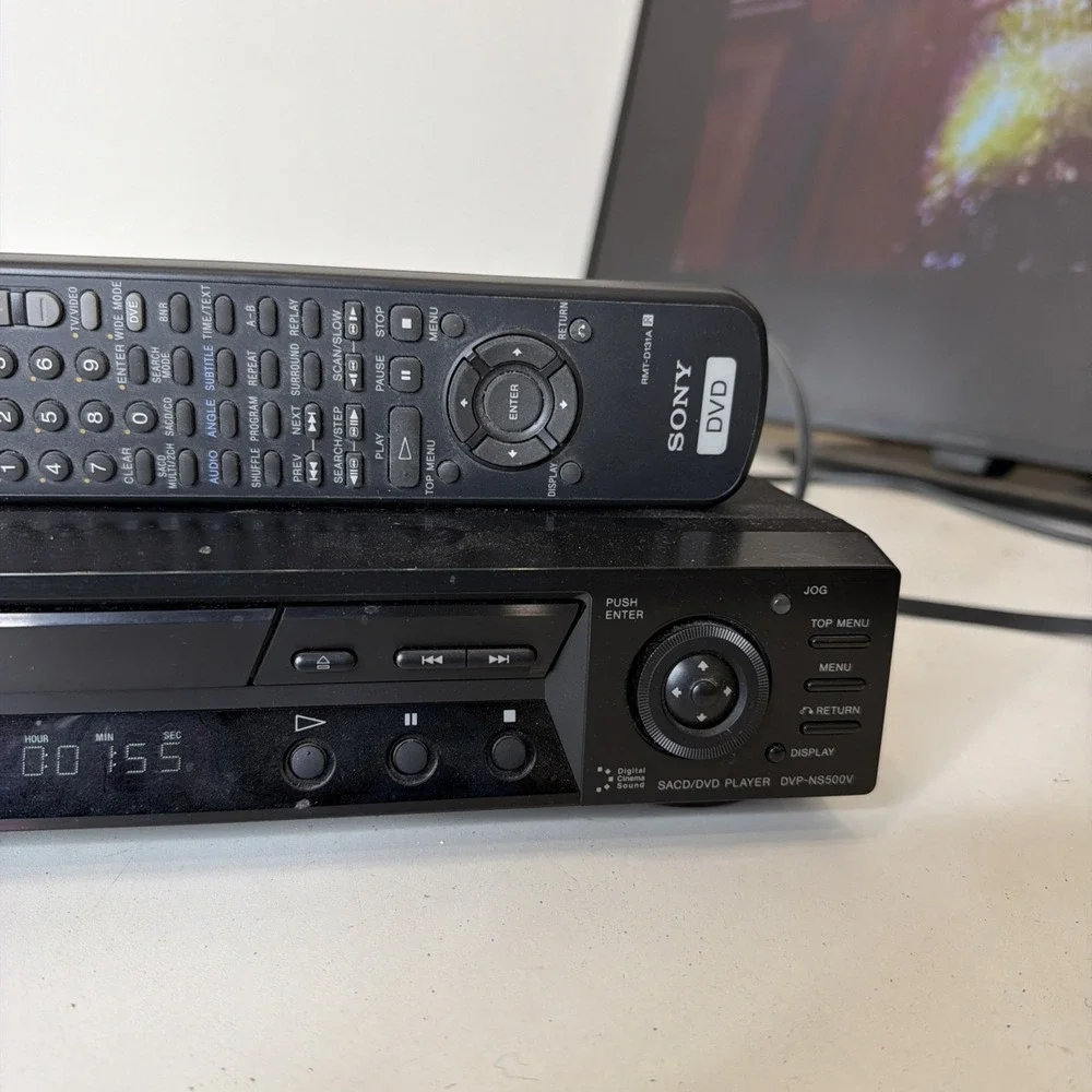 Sony DVP-NS500V DVD / SACD / CD/ VCD Player w/Remote
